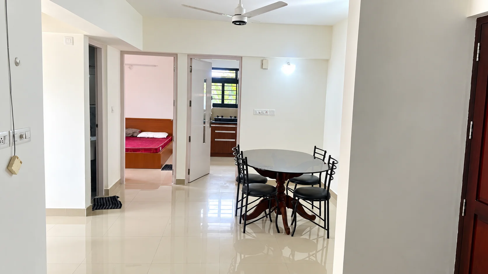 Fully Furnished 2BHK on 2nd floor at Edappally — photo 5
